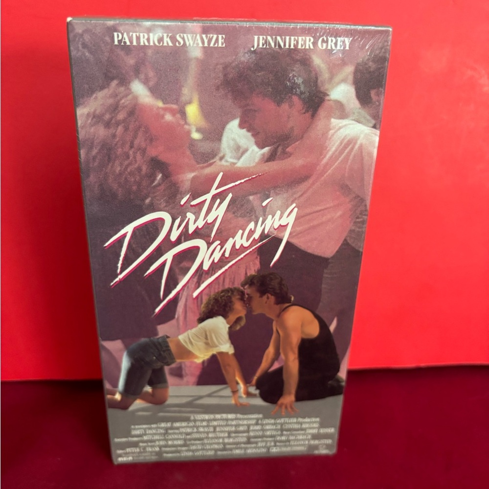 New in Factory sealed packaging VHS movie dirty dancing